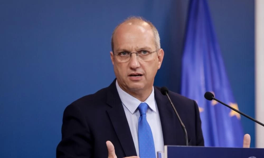 Οικονόμου: Ο ανασχηματισμός είναι ένα θέμα που αφορά μόνο τον πρωθυπουργό